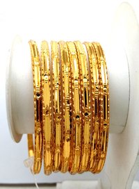 गोल्ड प्लेटेड शगुन बैंगल जेंडर: महिलाएं