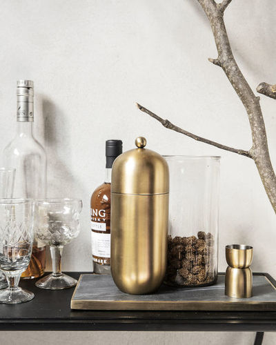 कॉकटेल शेकर