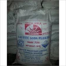 Caustic Soda - Chemical Formula: Naoh, 50kg Rayon Grade Flakes | Effective, Efficient, High Purity, Versatile For Industrial Applications