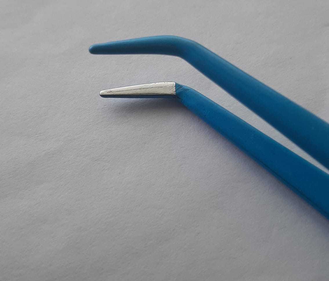 Monopolar Forceps With Angular Color Code: Blue
