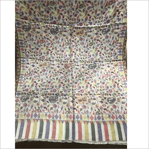 बुना हुआ स्प्रिंग और लाइट विंटर शॉल