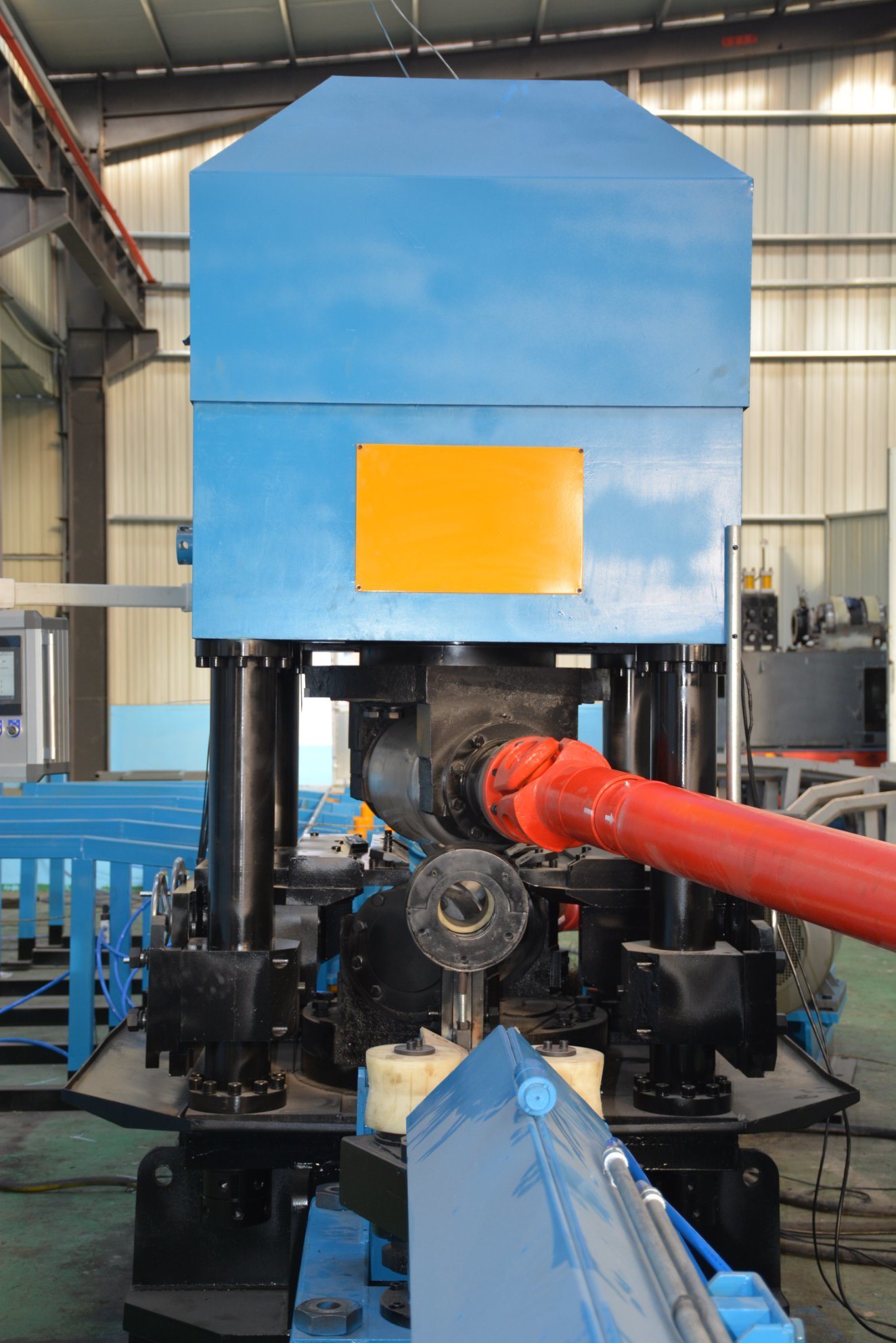 Jy20z Centerless Lathe - Diameter Range 5~20mm; Dimensions 4.7x1.7x1.3m | Semi-automatic Operation, Two-roll System, 100 Ton/day Capacity, Customizable Color, 1 Year Warranty