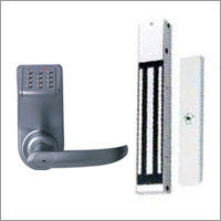 इलेक्ट्रॉनिक और बायोमेट्रिक लॉक प्रणाली