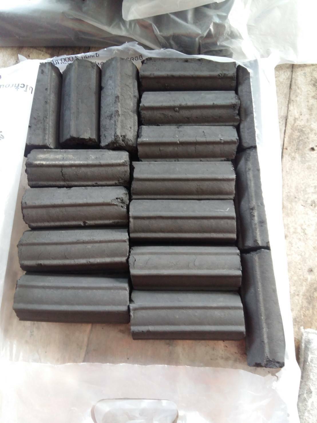 Charcoal Rod - Coconut Shell Material, 10kg Carton Size (47x20.5x17.5cm) | Secure Ordering, Fast Shipping, Long Burning Time 4-6 Hours