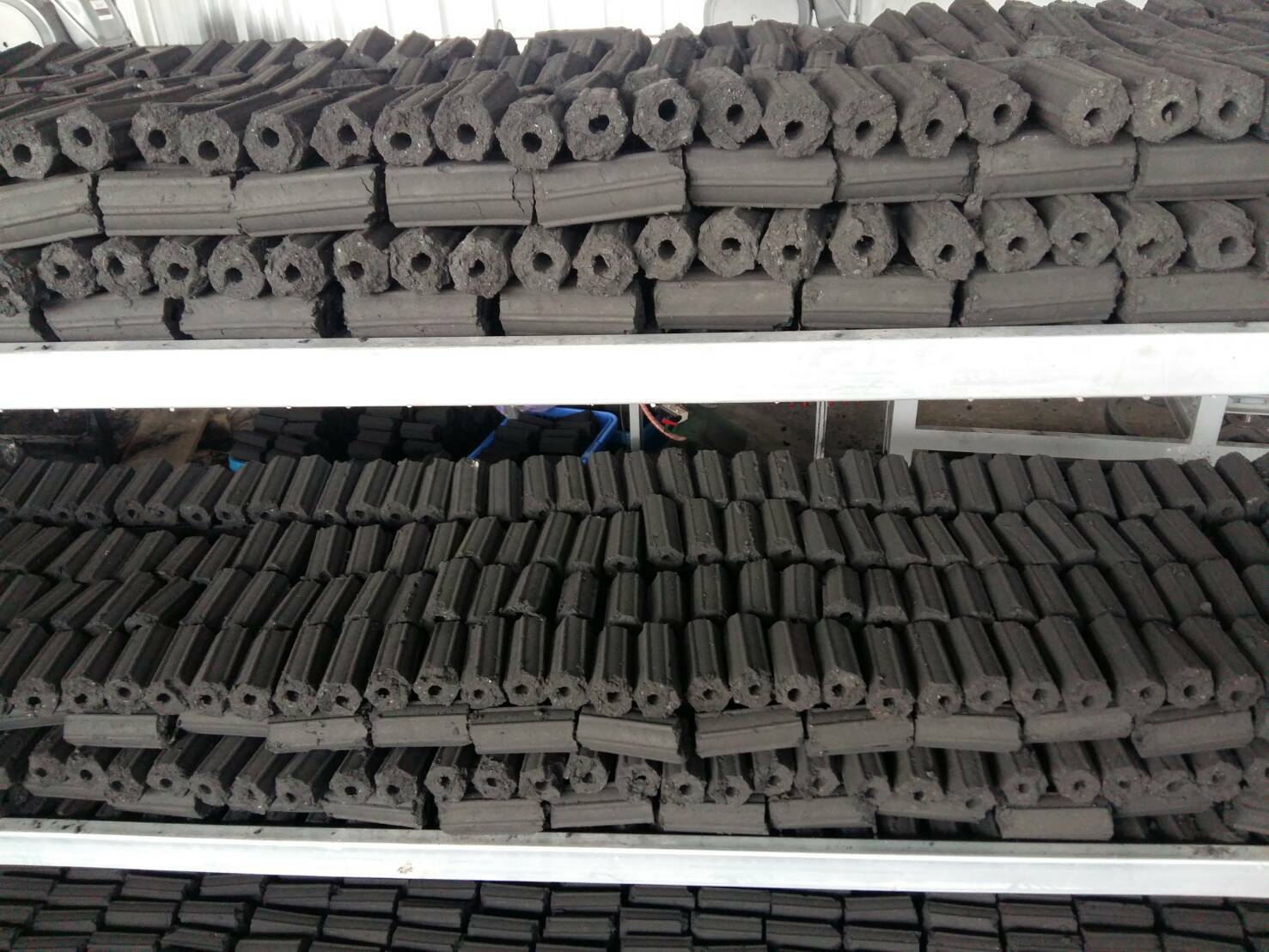 Charcoal Rod - Coconut Shell Material, 10kg Carton Size (47x20.5x17.5cm) | Secure Ordering, Fast Shipping, Long Burning Time 4-6 Hours