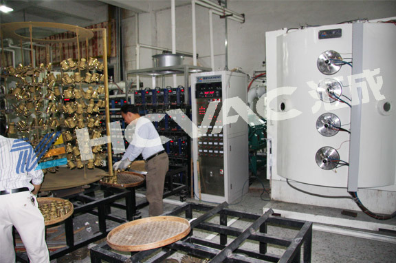 Silver Hcvac Pvd Vacuum Coating Machine For Ceramic Pottery Tableware
