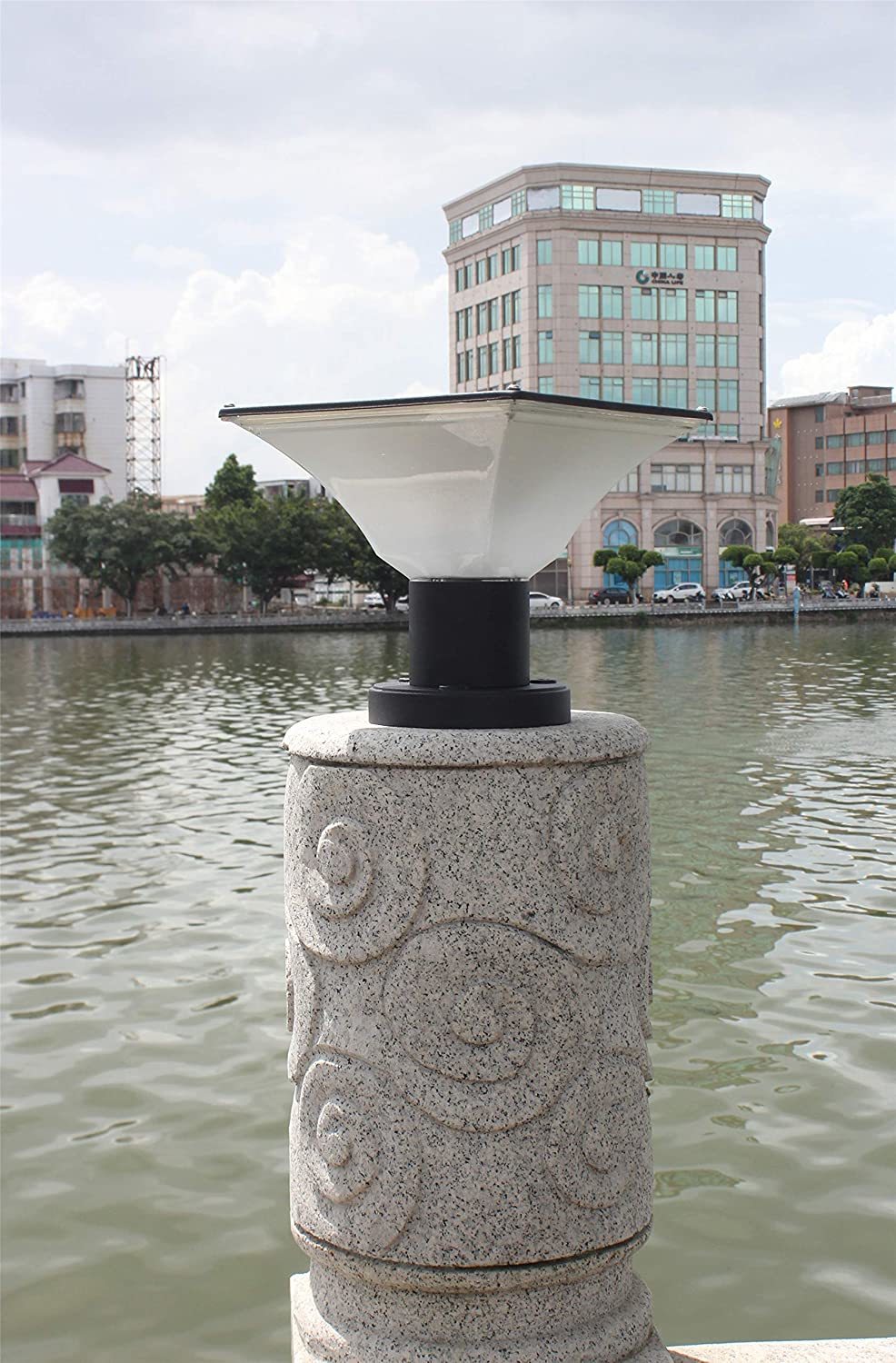 Solar Outdoor Pillar Wall Gate Post Lamp