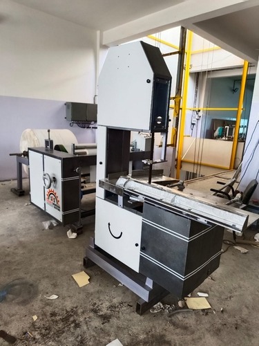 Black Toilet Paper Roll Making Machine