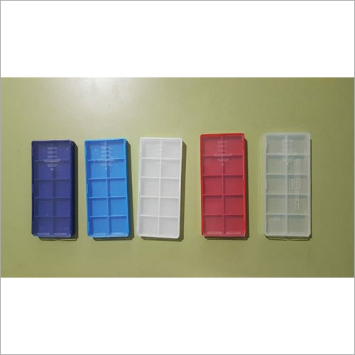 पैकेजिंग बॉक्स डालें