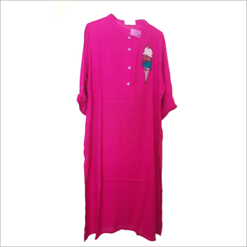 पिंक लेडीज़ प्लेन कुर्तियां