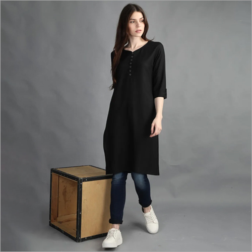 ब्लैक कॉटन कुर्ती साइज़: मीडियम