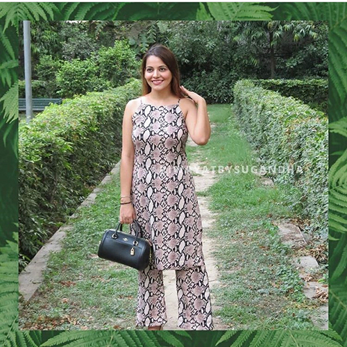 Brown-Black Ladies Comfortable Kurta And Pants