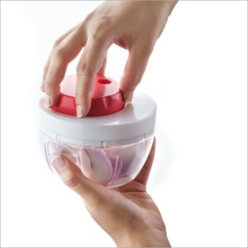 ट्विस्टा वेजिटेबल चॉपर