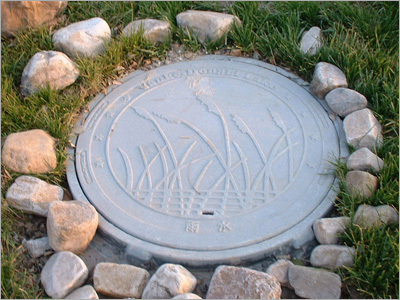 ड्रेनेज मैनहोल कवर