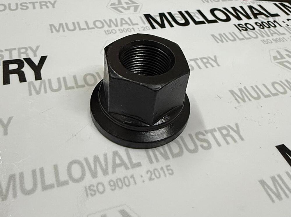 संक्षारण प्रतिरोध ट्रक ट्रैक्टर रिवॉल्विंग व्हील नट