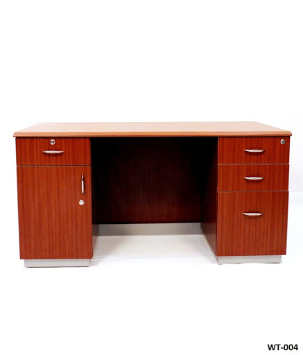 Office Table - Customized Size 1500x750x750 Mm | Eco-friendly, Uv Resistant, Easy To Clean, Durable, Machine Made, Leg Rest Function