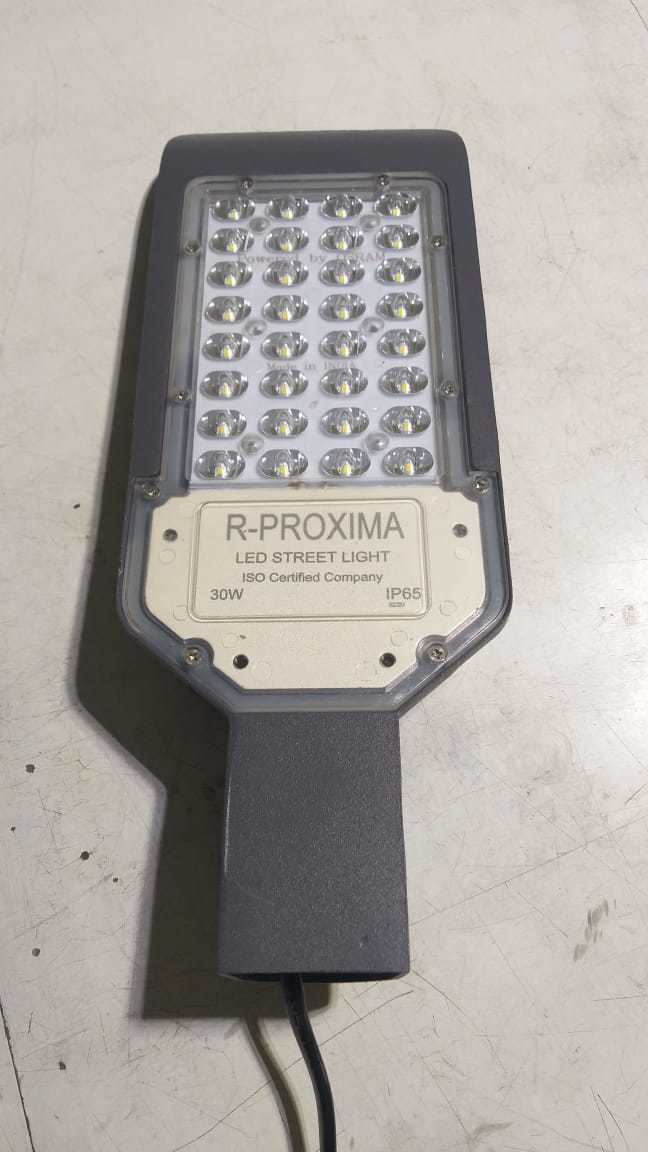 Gagre 30 Watt Street Light Lance Model