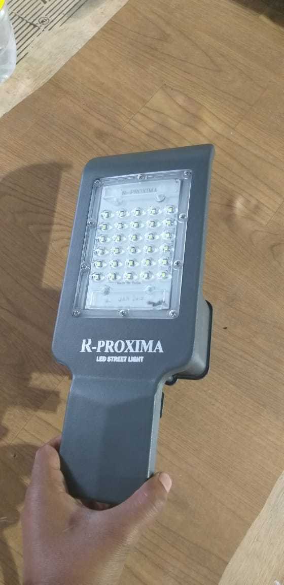 Gagre 30 Watt Street Light Lance Model