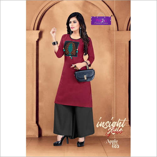 महिलाओं की गोल गर्दन की कुर्ती