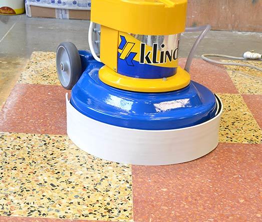 Rocky Floor Polishing Machine - Metal And Plastic Body, 55x118x43 Cm, White And Yellow, 1.5 Hp Motor, 155 Rpm Speed, 430 Mm Working Width, 18 L Tank | Multipurpose Rotary Cleaner With Versatile Accessories