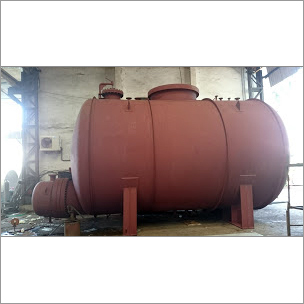 Kettle With Reboiler
