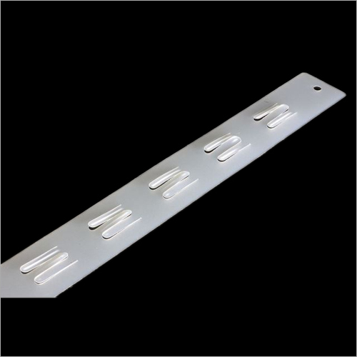 70x3.9 Cm Plastic Hanging Clip And Strip
