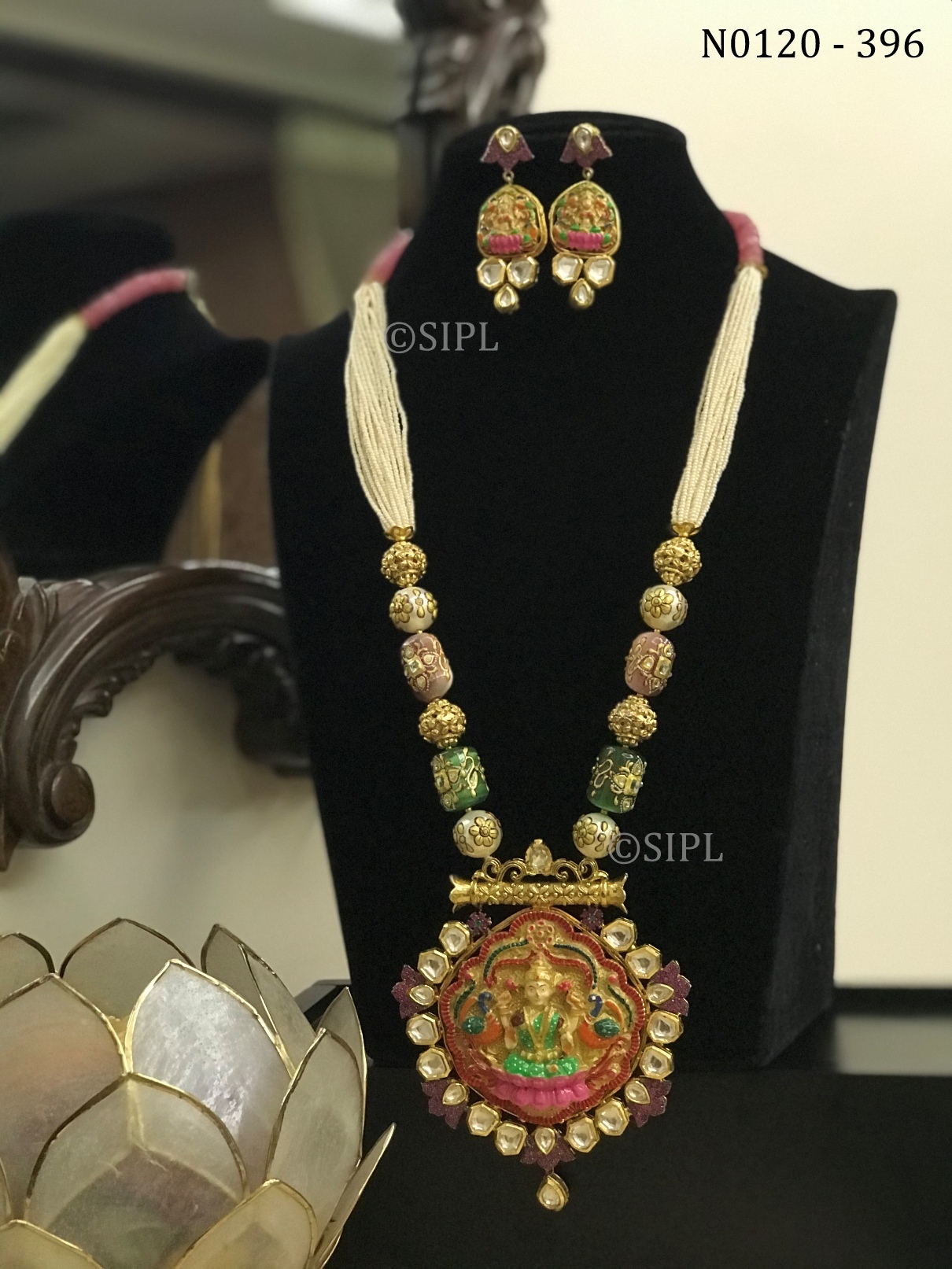 Beautiful Goddess Laxmi Necklace Set Dangle Earrings