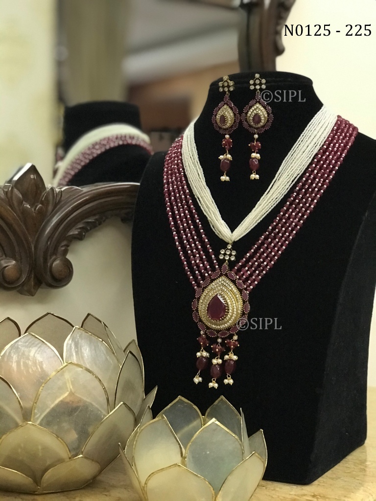 Attractive Design American Diamond Necklace Set - Earrings Type: Drop Earrings