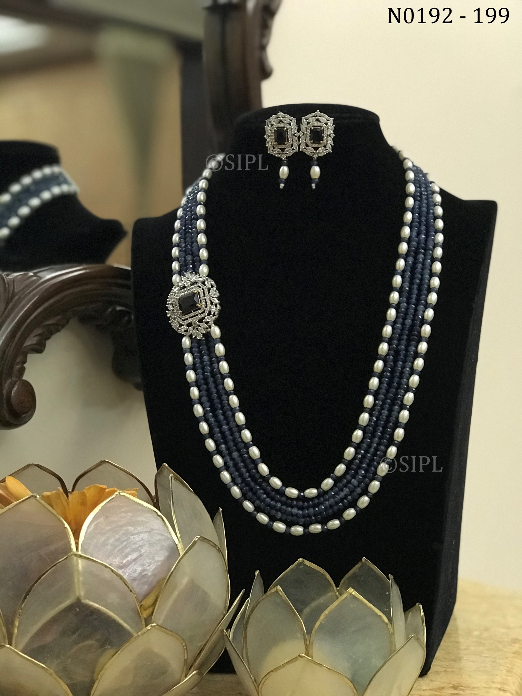 Classic Design Side Broach Necklace Set - Brass With White Plating, 22 Inch Length, Freshwater Baroque Pearl And Crystal Beads, Perfect For Parties And Weddings
