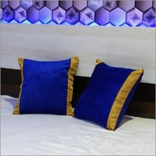 साबर कुशन कवर