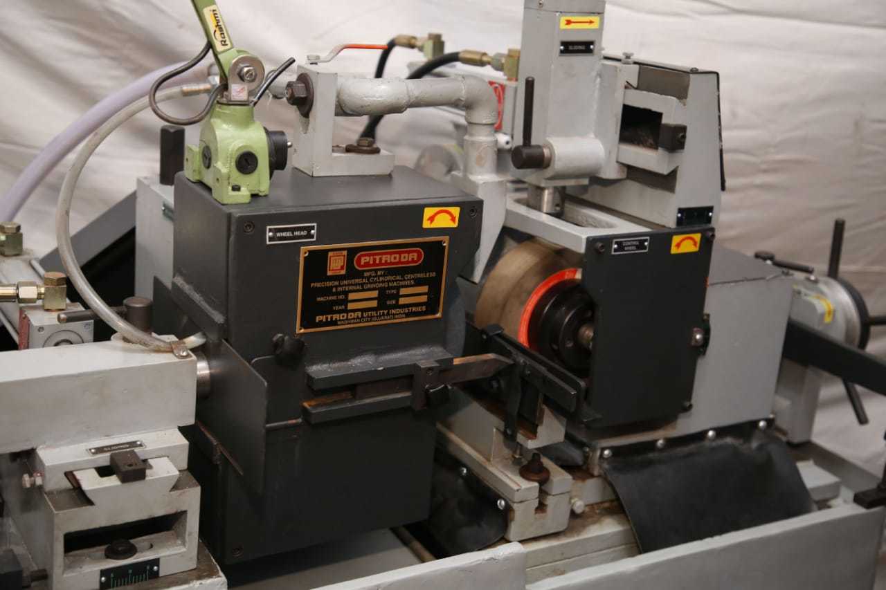 Centerless Grinding Machines - Automatic Grade: Semi-automatic