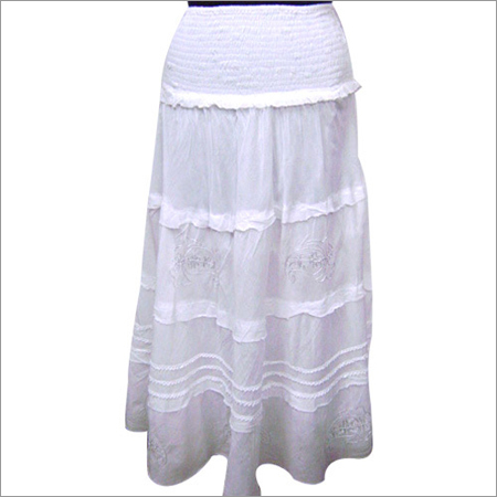 डिजाइनर स्कर्ट