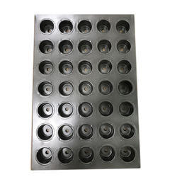 35 खांचे वाला 50 ग्राम बेस होल मफिन ट्रे