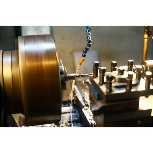 Neat Cutting Oil - Petroleum Based, Various Viscosity Grades | Excellent Lubrication, Optimal Cooling, Smooth Surface Finish