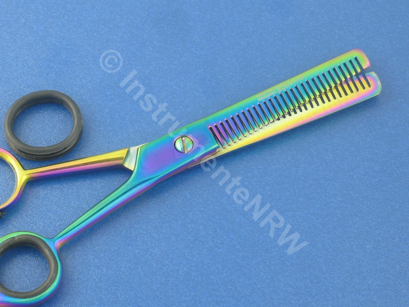 Silver Professional Hairdressing Barber And Thinning Scissors Set