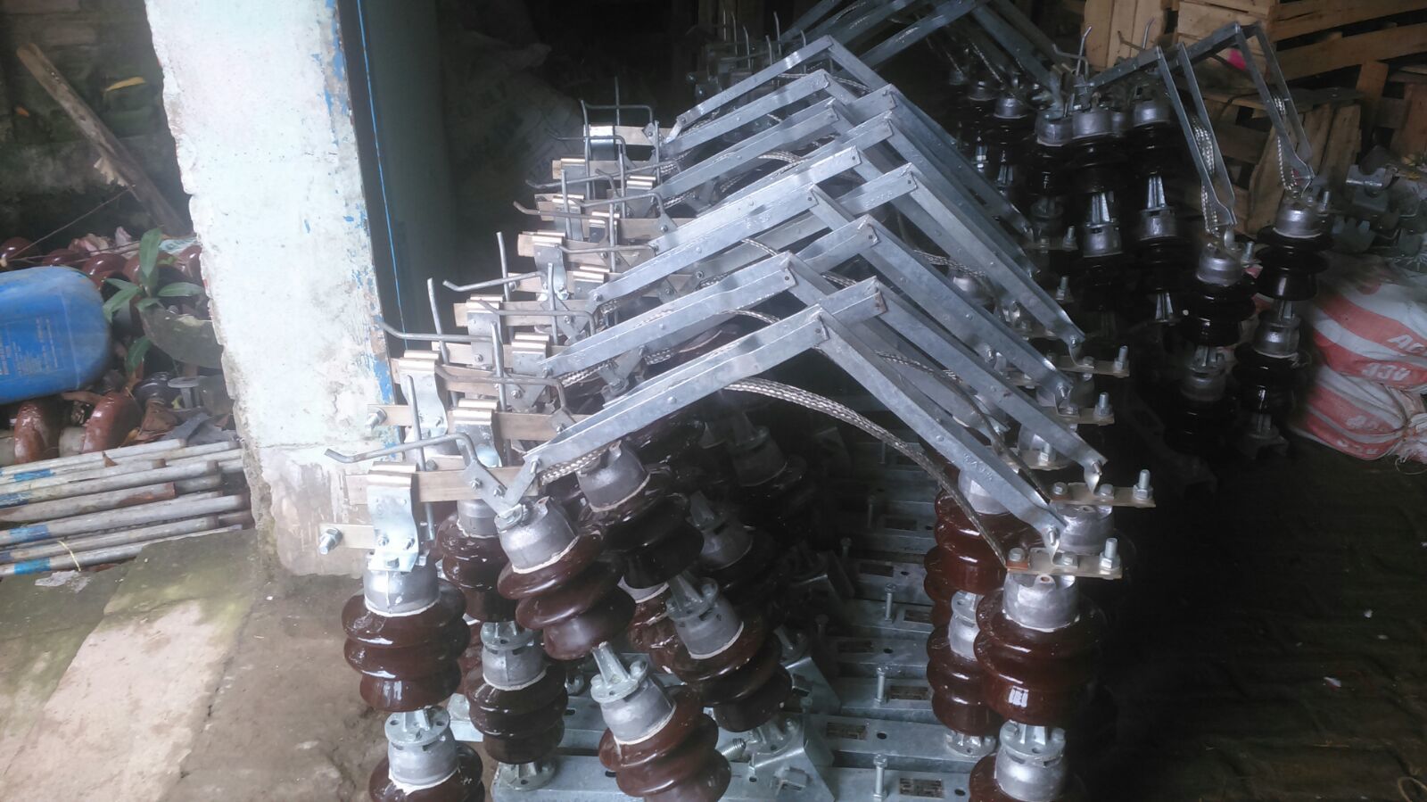 22 Kv Gang Operated Air Break Switch Application: Pole Line Fittings And Substation Fittings