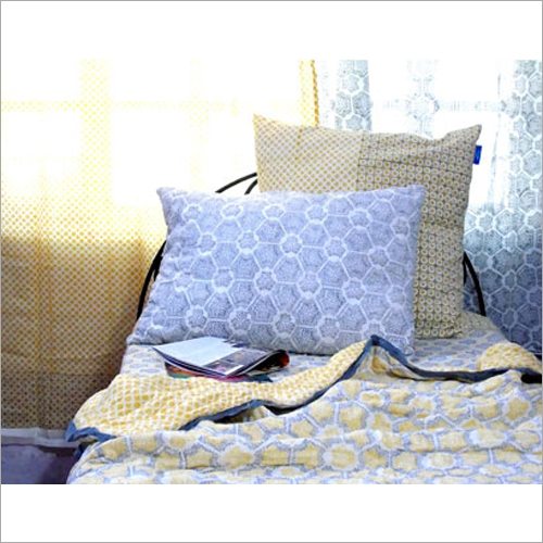 फैंसी कुशन कवर