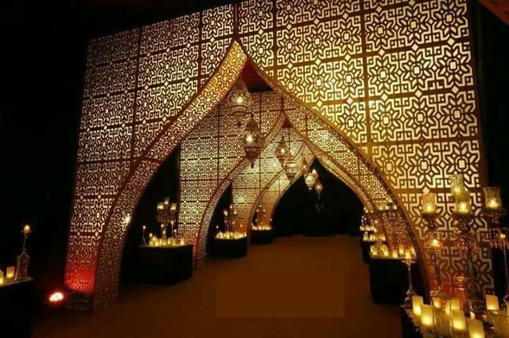 As Per Client Choice Wall Decorators