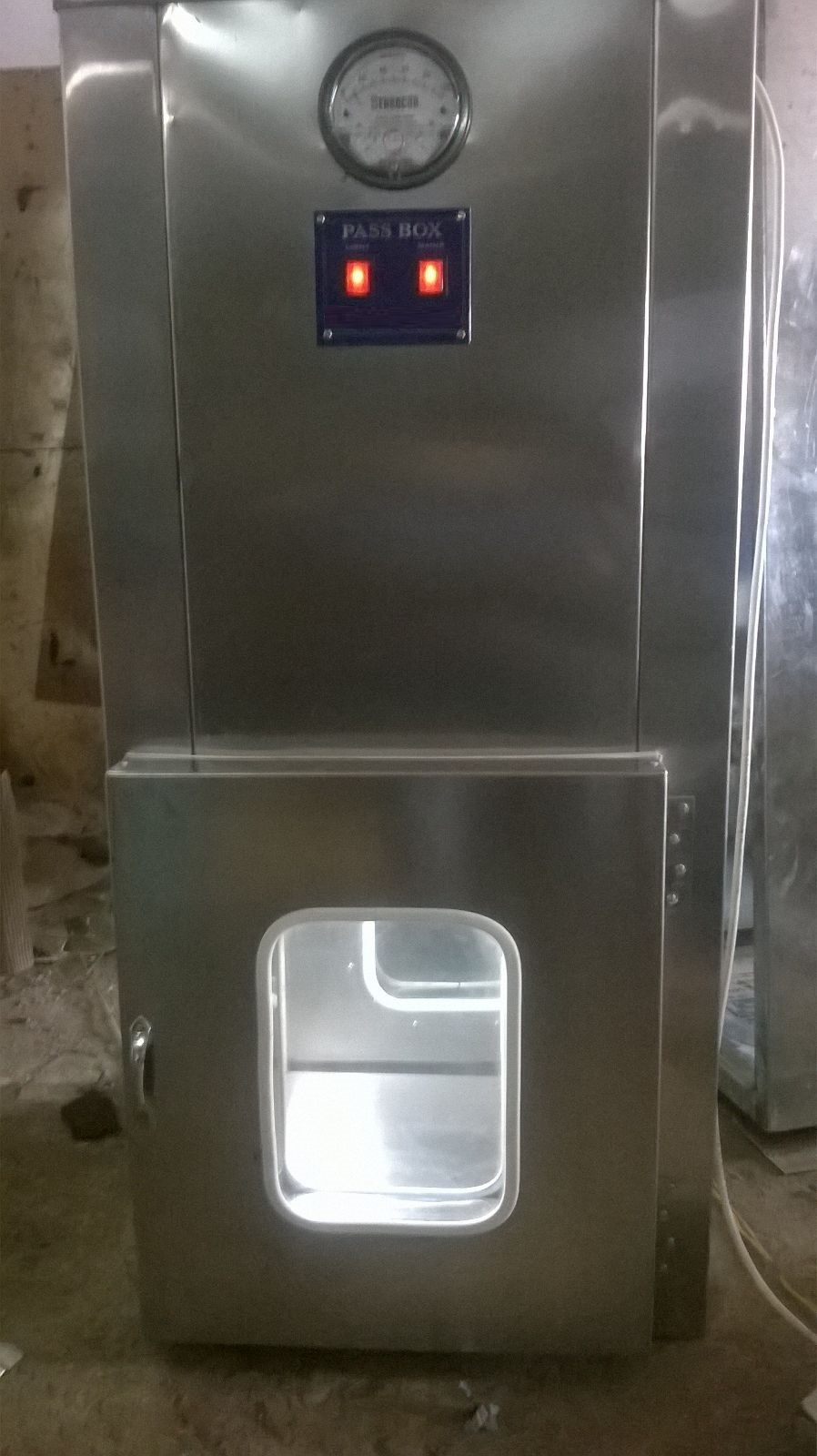 Dynamic Pass Box - Stainless Steel | Seamless Transfer, High Durability, Air-tight Seal, Easy Maintenance