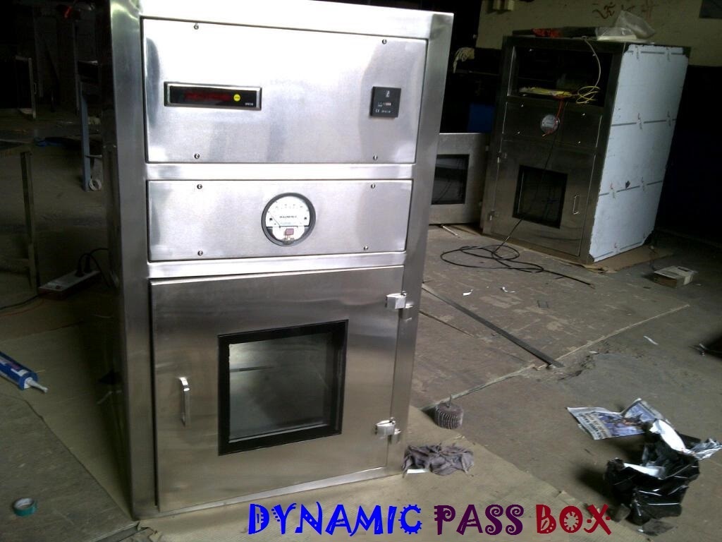 Dynamic Pass Box - Stainless Steel | Seamless Transfer, High Durability, Air-tight Seal, Easy Maintenance
