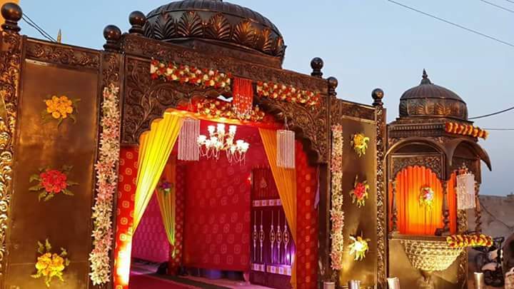 Wedding Gate - A1 Grade Fiber Material, 40 Feet Length X 20 Feet Height, Customizable Color - Easy Installation For Elegant Wedding Decoration