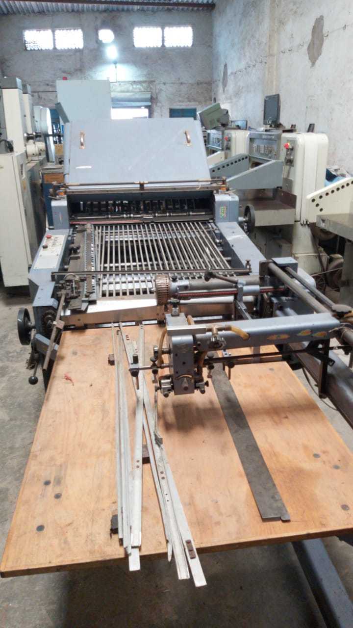 Stahl Ft47 4+4 A Paper Folding Machine - Very Good Condition, 19x20 Size, 4 Pocket + Cross 4 Pocket + 1 Knife Features | Paper Folding Excellence