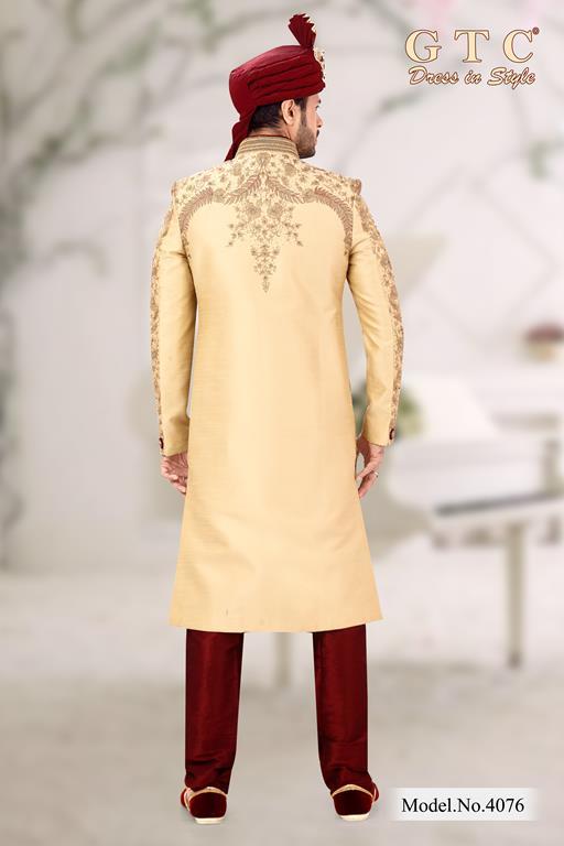 4076 Exclusive Sherwani