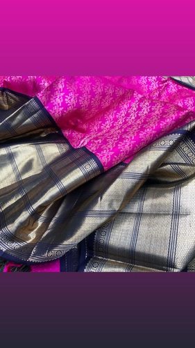 पार्टी वियर कांचीपुरम सिल्क साड़ी