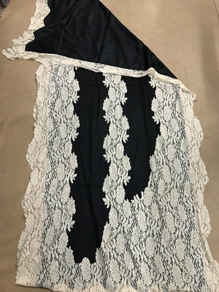 Many Fancy Cashmere Scarf