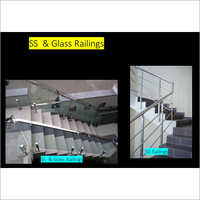 एसएस और ग्लास रेलिंग