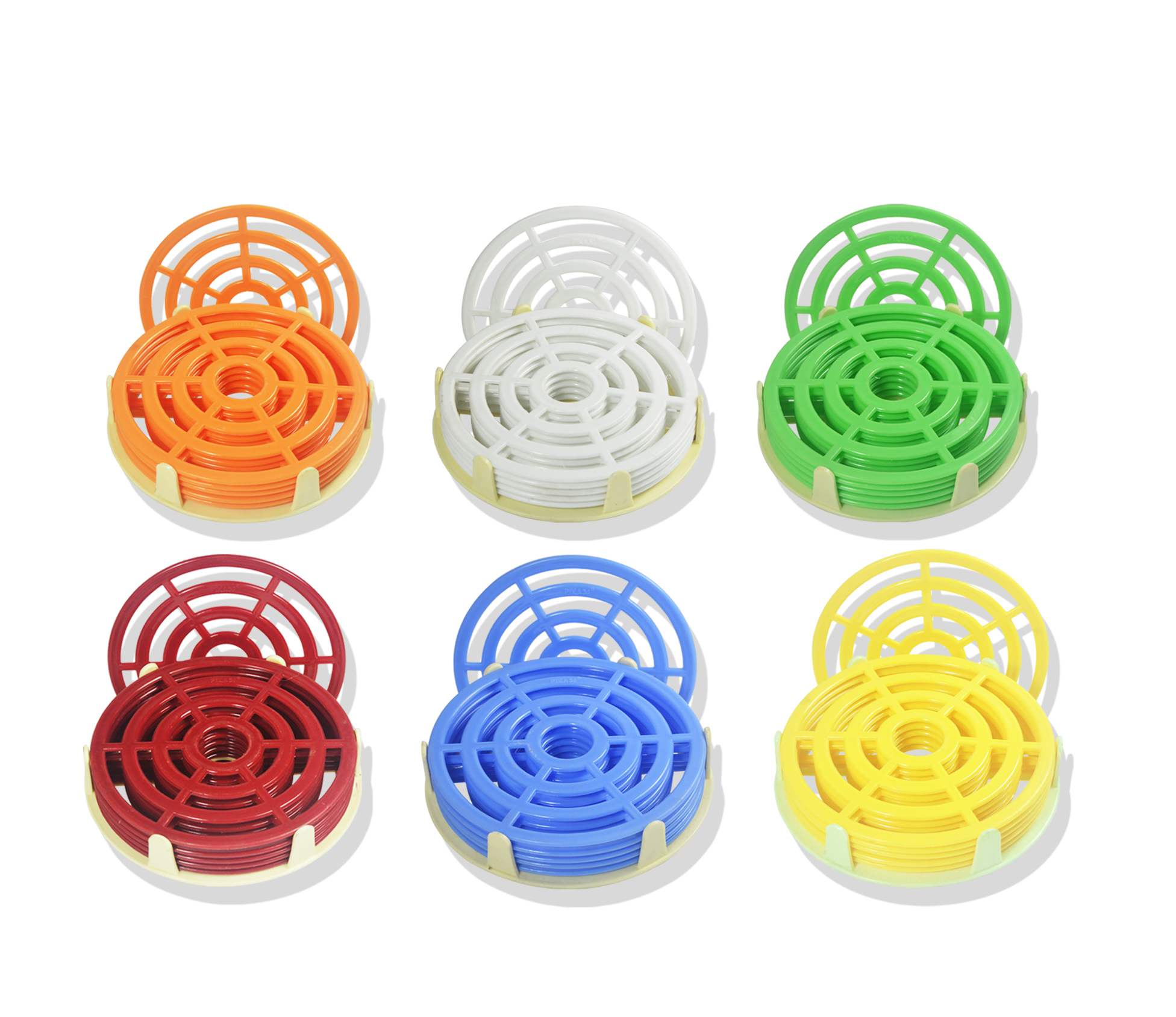 Table Mat (2 Pc Set) - Round Design, 16.5x16.5x0.5 Cm | Durable Polypropylene Material, Lightweight At 84 Grams