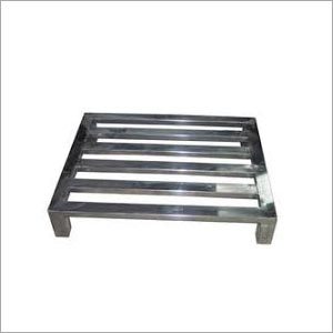 स्टेनलेस स्टील पैलेट