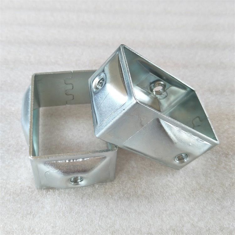 Carbon Steel Q235 Highway Isolation Fence / Garden Fence And Metal Fence / Galvanized Connector / Construction Hardware