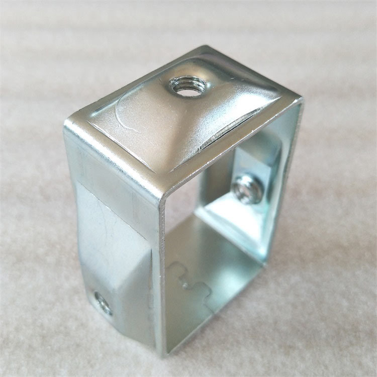 Carbon Steel Q235 Highway Isolation Fence / Garden Fence And Metal Fence / Galvanized Connector / Construction Hardware
